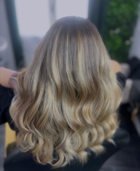 Balayage naturel réalisé par Love Coiff